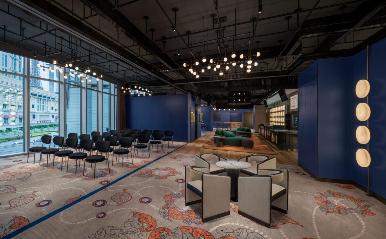 W Macau - Studio City Bagian luar foto The Library