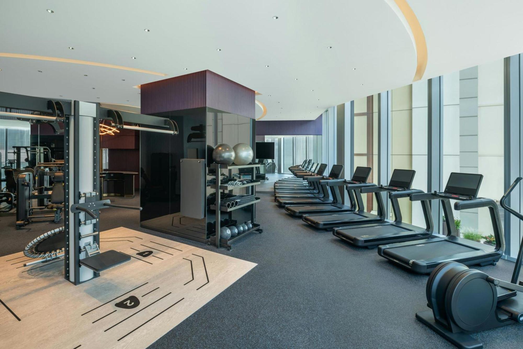W Macau - Studio City Bagian luar foto The gym at The Hari