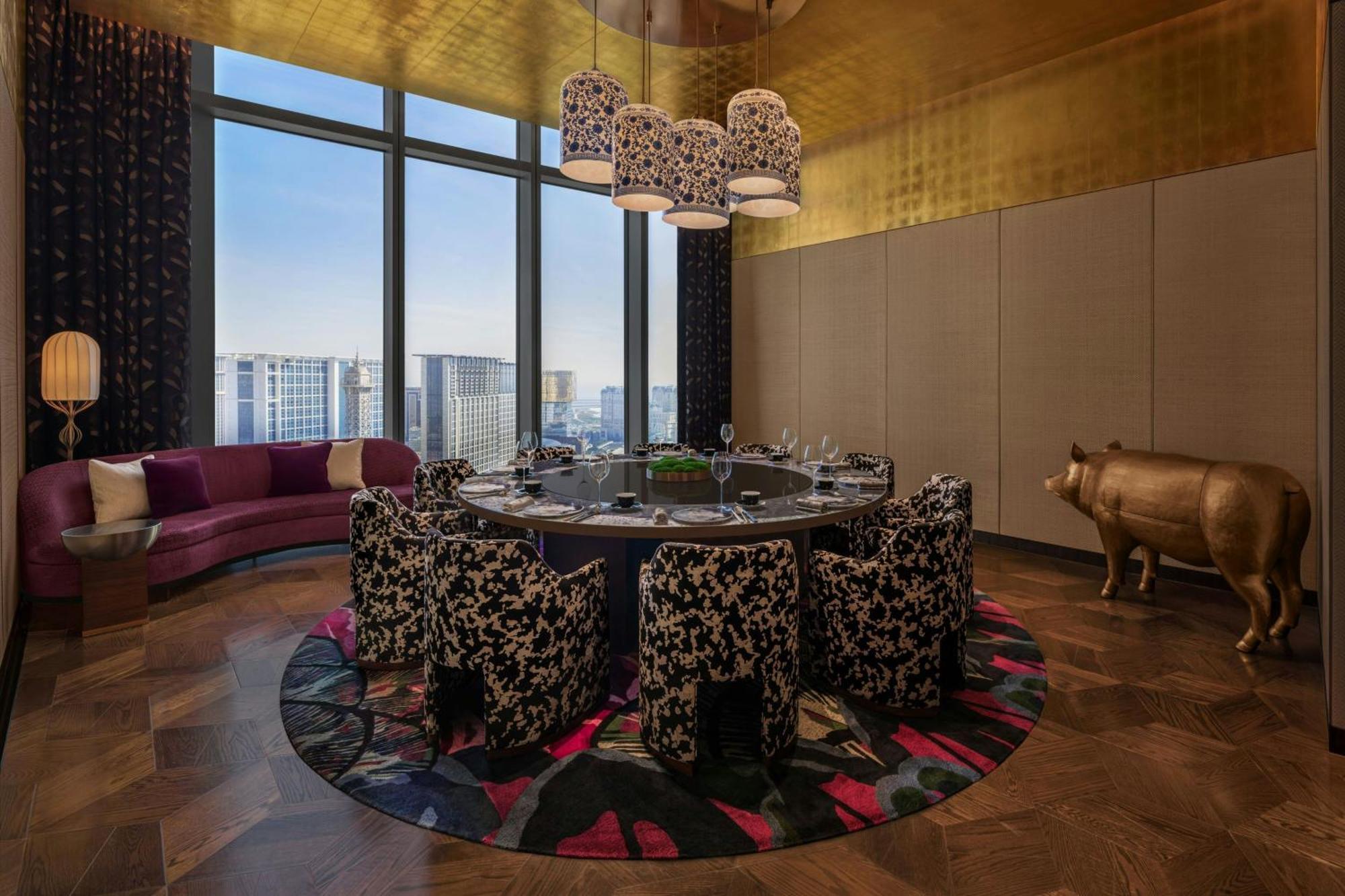W Macau - Studio City Bagian luar foto The private dining room at the restaurant