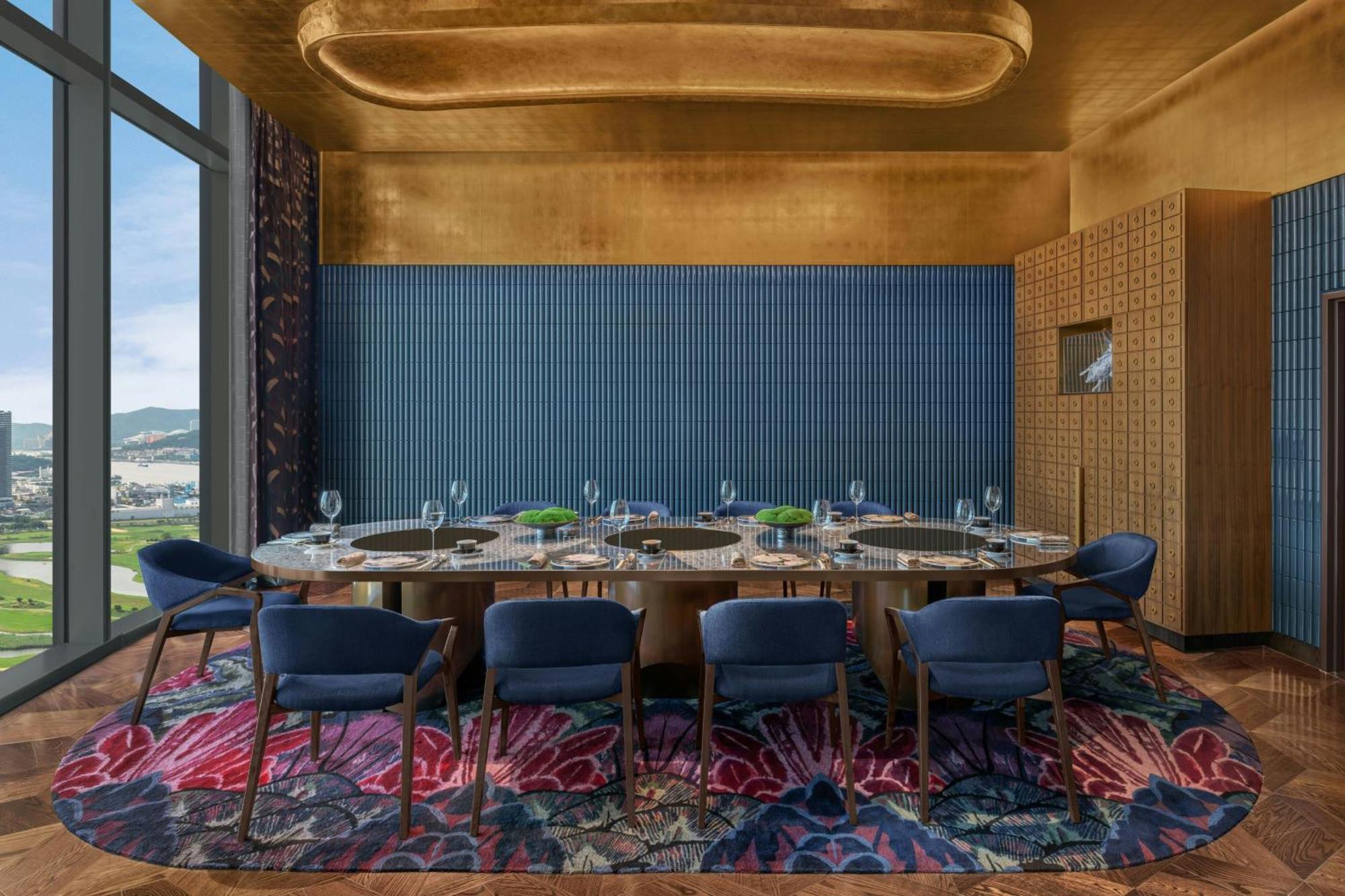 W Macau - Studio City Bagian luar foto The private dining room at the restaurant
