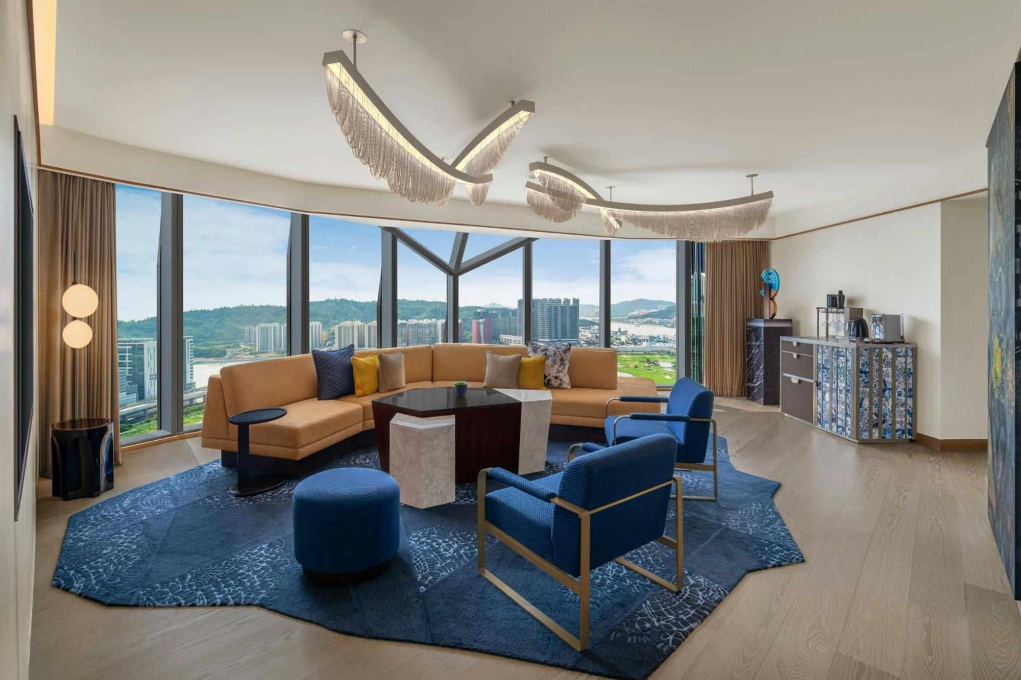W Macau - Studio City Bagian luar foto The Living Room at the Westin Hong Kong